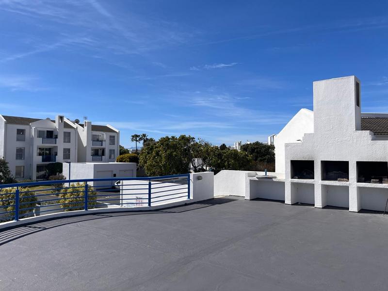 3 Bedroom Property for Sale in Marina Da Gama Western Cape